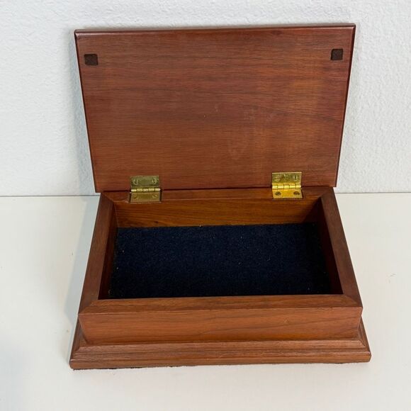 Walnut Rose Inlaid Wooden Trinket Box 9x6 - Picture 5 of 9